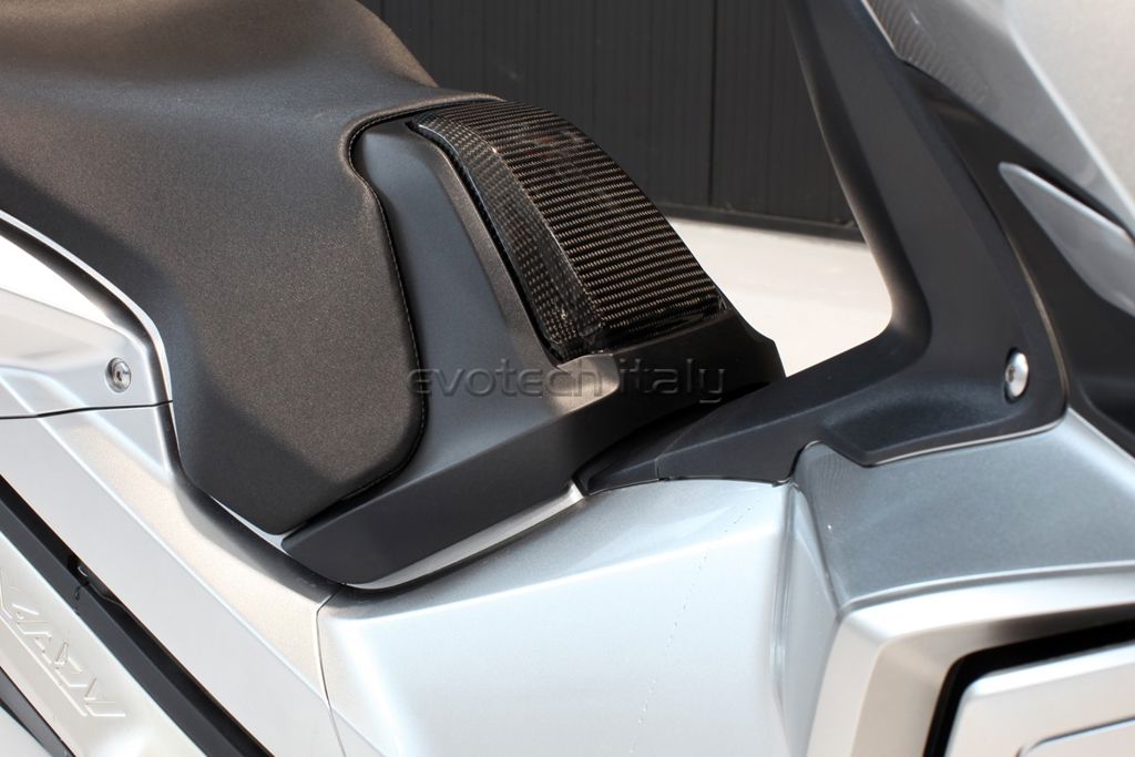 Carbon tankdop cover Evotech Honda X-ADV