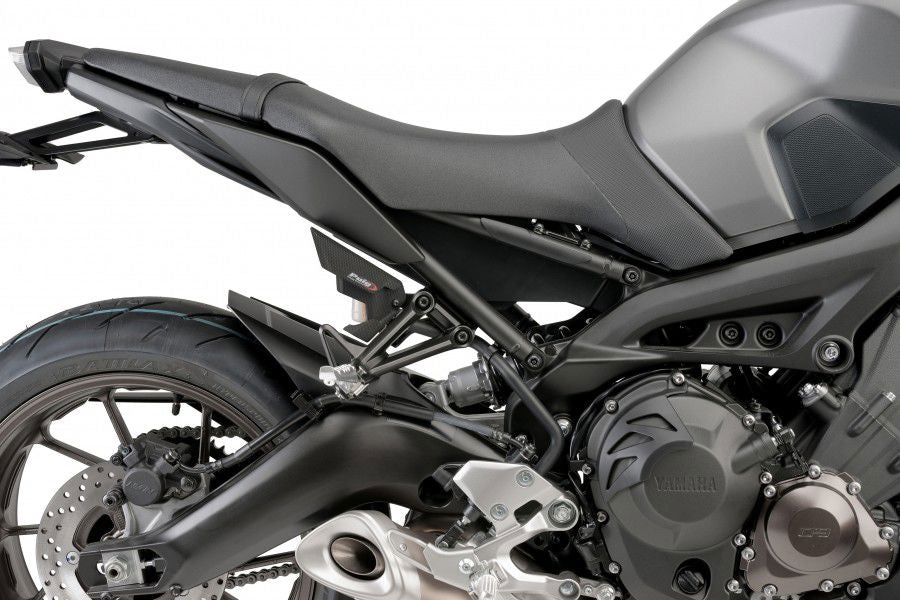 Remvloeistofreservoir cover carbon look Puig Yamaha MT-09 '13-// MT-07 '14- /Tracer '16-
