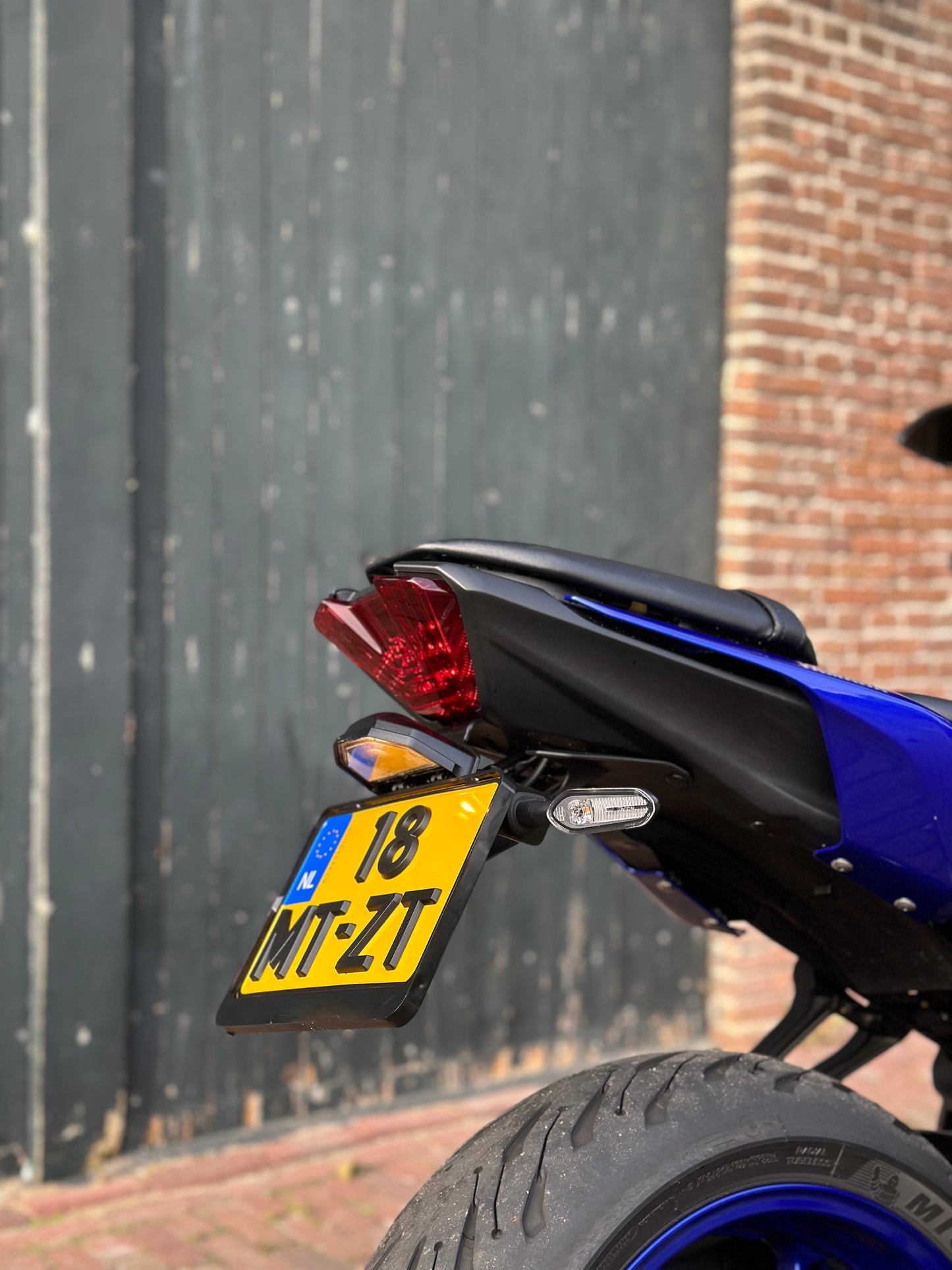 Korte Kentekenplaat Houder - Motor Accessoires - Yamaha MT-07 - OEM Verlichting - 2013 t/m 2024