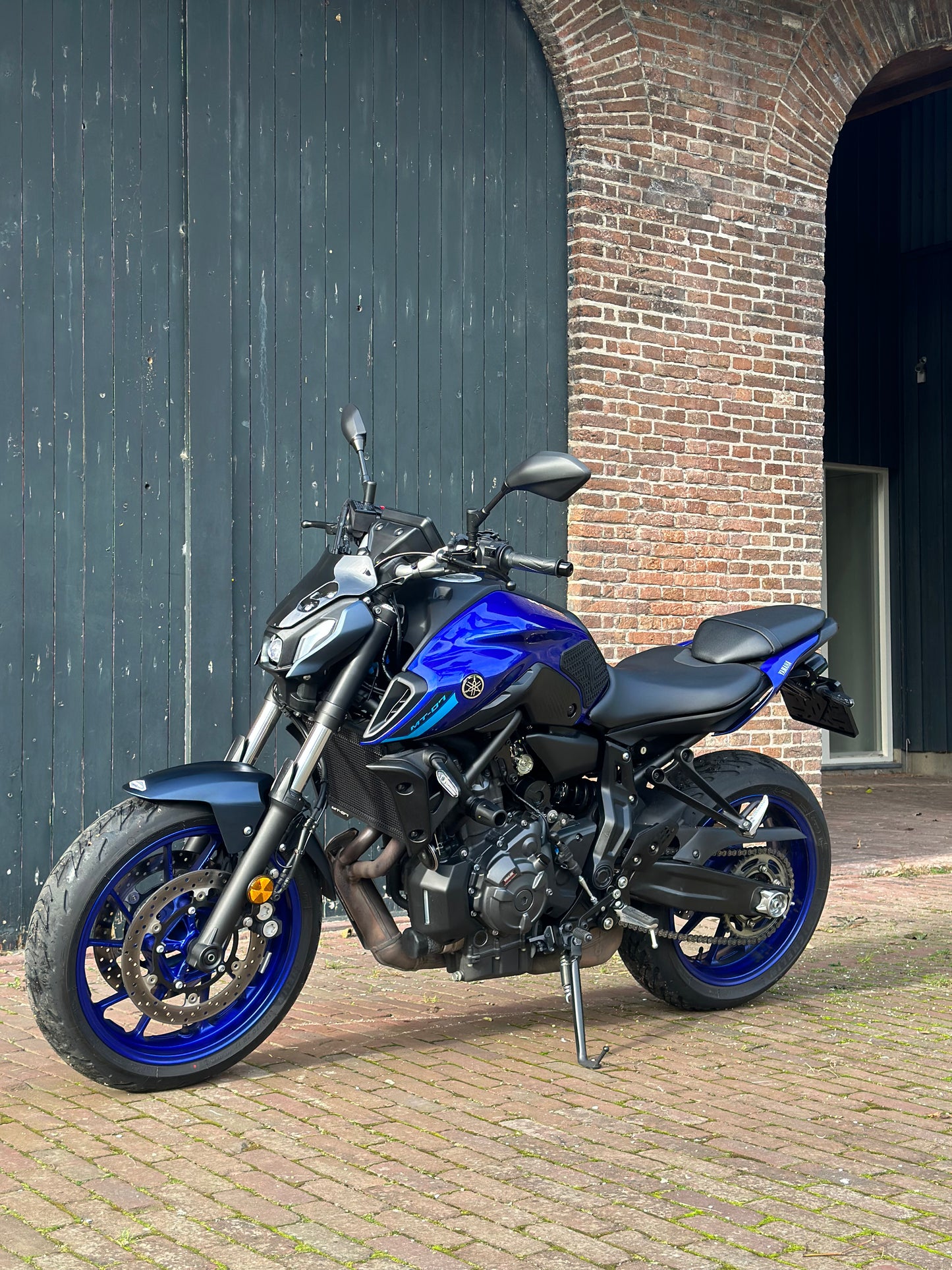 Korte Kentekenplaat Houder - Motor Accessoires - Yamaha MT-07 - OEM Verlichting - 2013 t/m 2024
