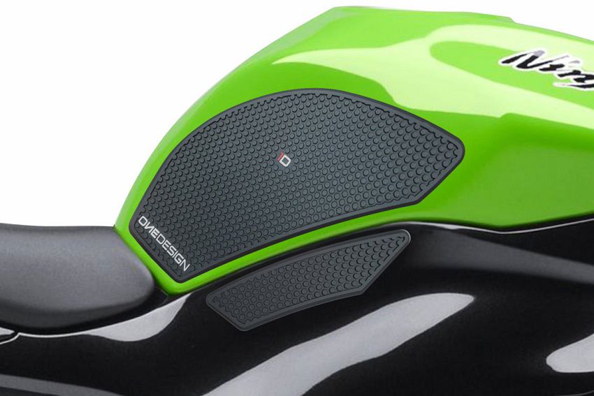 Tank protector/grip stickers zwart Puig Kawasaki ZX-6R/636 ’09-‘16