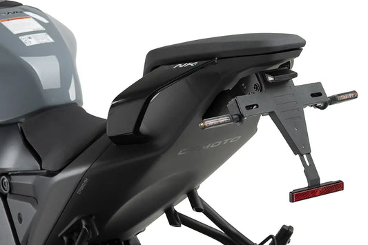 Kentekenplaathouder zwart Puig CF Moto 675NK / 675SR-R '25-
