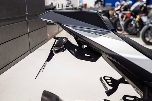 Kentekenplaathouder Evotech Aprilia Rsv4 1100 / Factory / Tuono  '21-