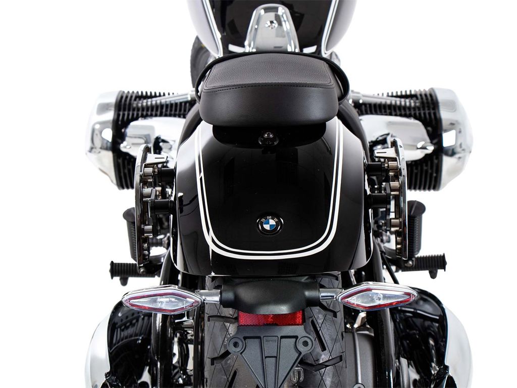C-Bow tasdragers chroom Hepco&Becker BMW R18 '20+