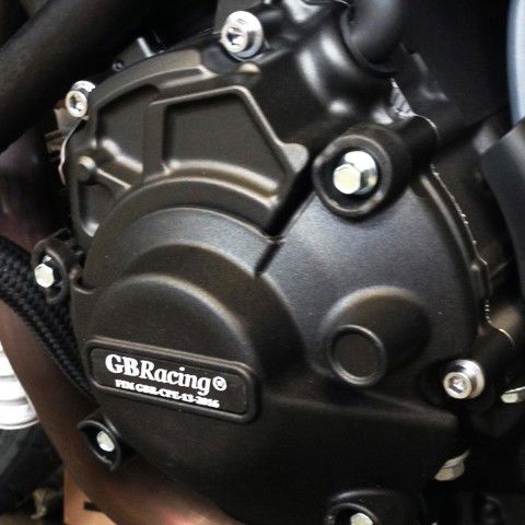 Gb-Racing Dynamo Cover Yamaha Mt-10 '16-