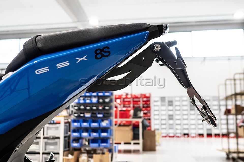 Kentekenplaathouder Evotech Suzuki Gsx-8S '23- / Gsx-8R '24-