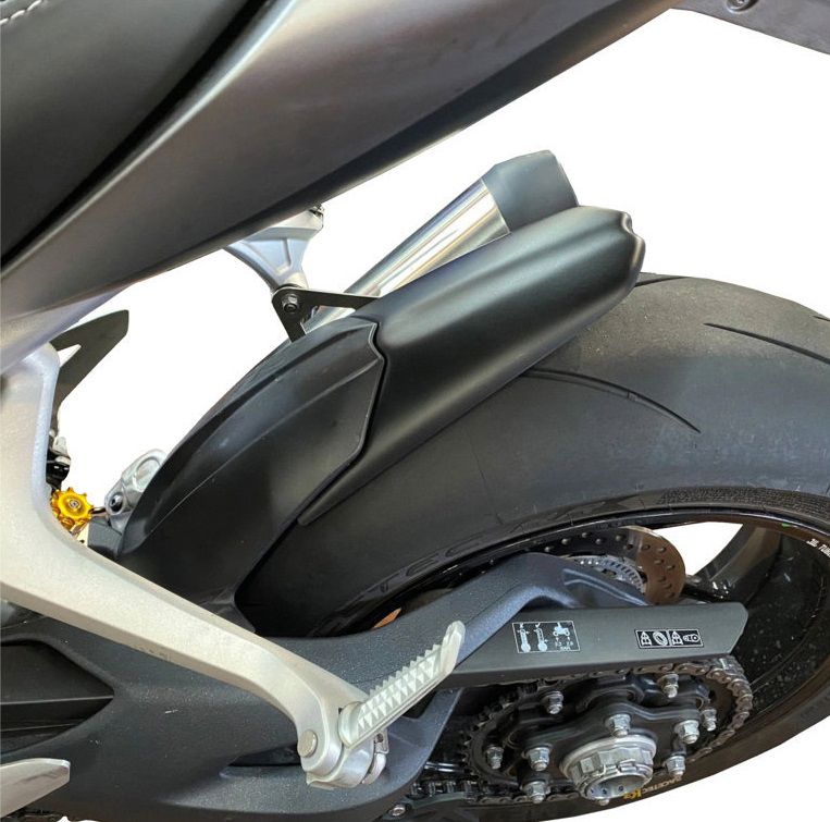 Achterspatbord verlenger mat zwart voor het originele spatbord Triumph Speed Triple 1200 RR/RS