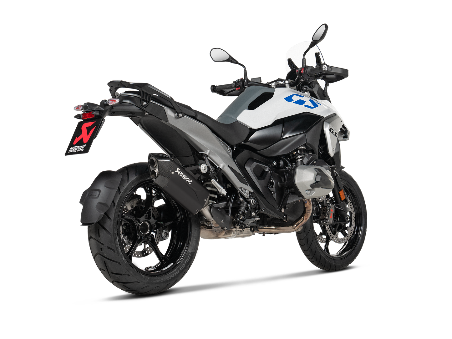 Akrapovič Uitlaat - BMW R 1300 GS / ADVENTURE 2024-2026 | R 1300 R / RS 2025-2026 - Slip-On Line (Titanium) - Motor Accessoires