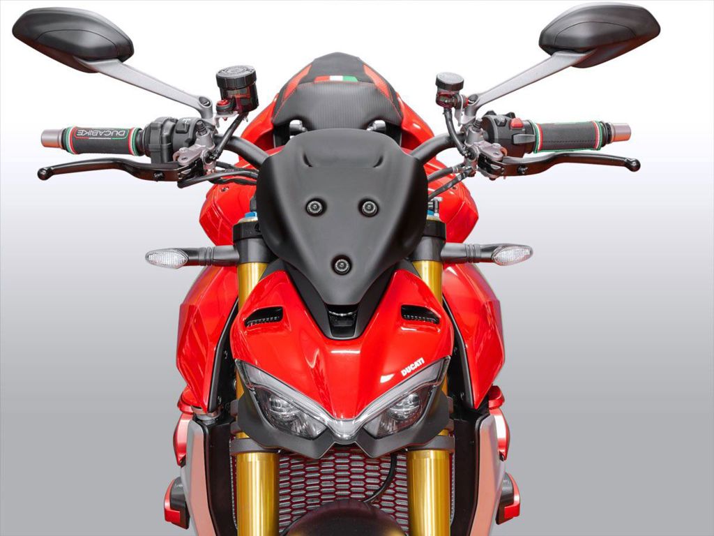 WRS SPORT WINDSCREEN