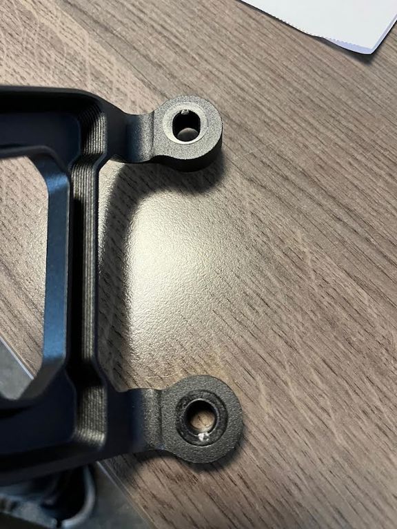 Uitlaatsteun Zwart Plaatje Evotech Performance Honda Cbr1000Rr-R / Sp '20- Tweede Kans