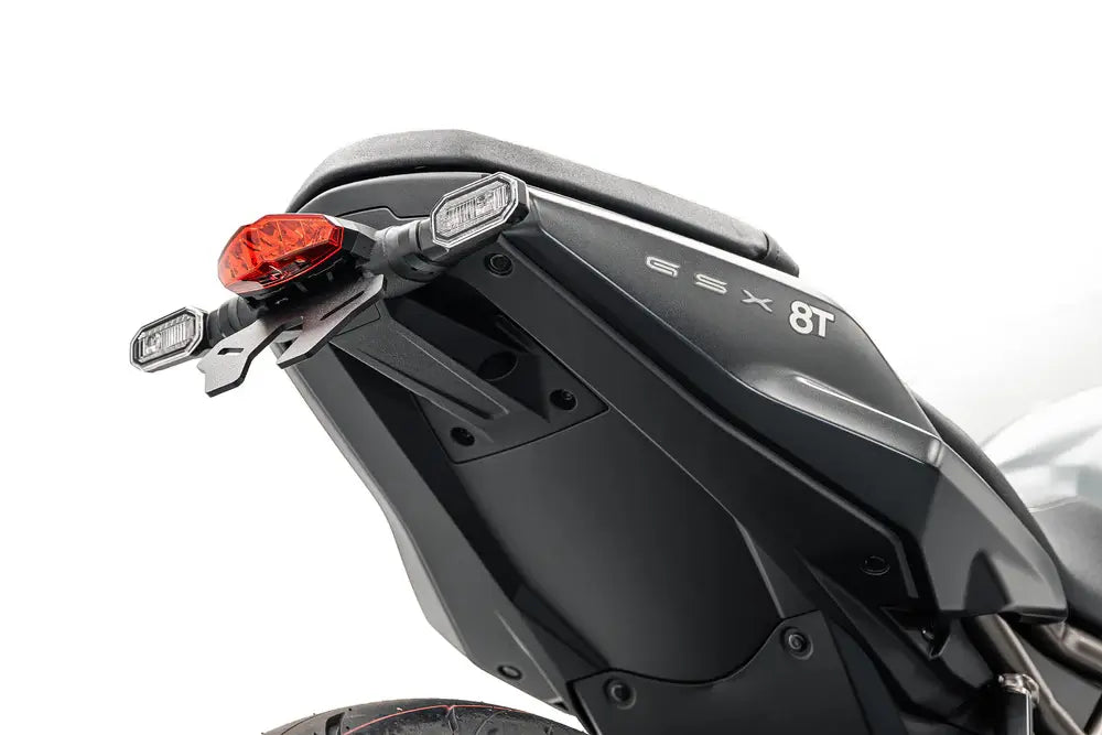 Kentekenplaathouder Met Rood Achterlicht Evotech Performance Suzuki Gsx-8T '25-