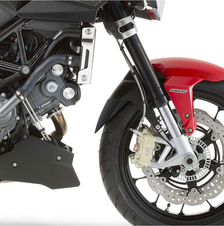 Voorspatbord verlenger zwart Puig voor de Aprilia Shiver 750 '08-'21