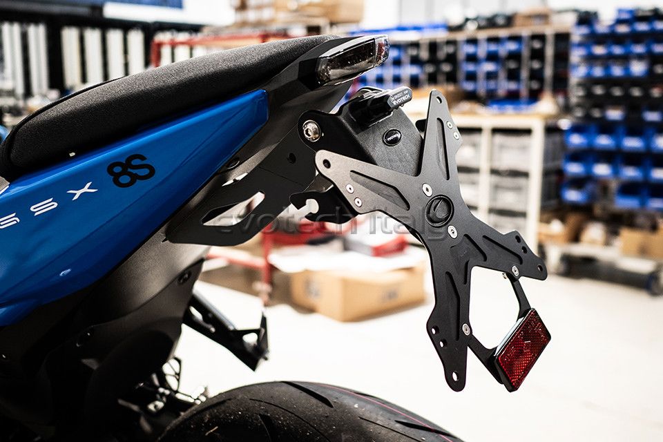 Kentekenplaathouder Evotech Suzuki Gsx-8S '23- / Gsx-8R '24-
