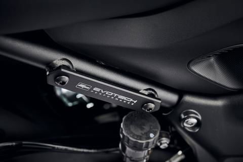 Afdekplaatjes duo voetsteunen Evotech Performance Triumph Trident 660 '25
