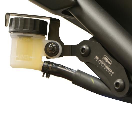 Afdekplaatjes duo voetsteunen Evotech Performance Yamaha MT-09 '13-16
