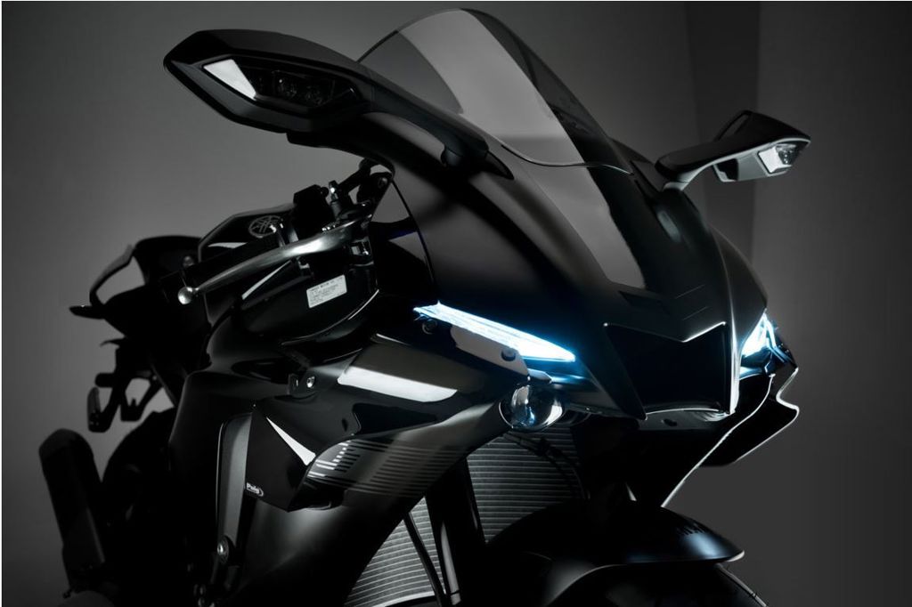 Front Spoiler Gp Puig Yamaha R1 / R1 M '22- Licht Getint