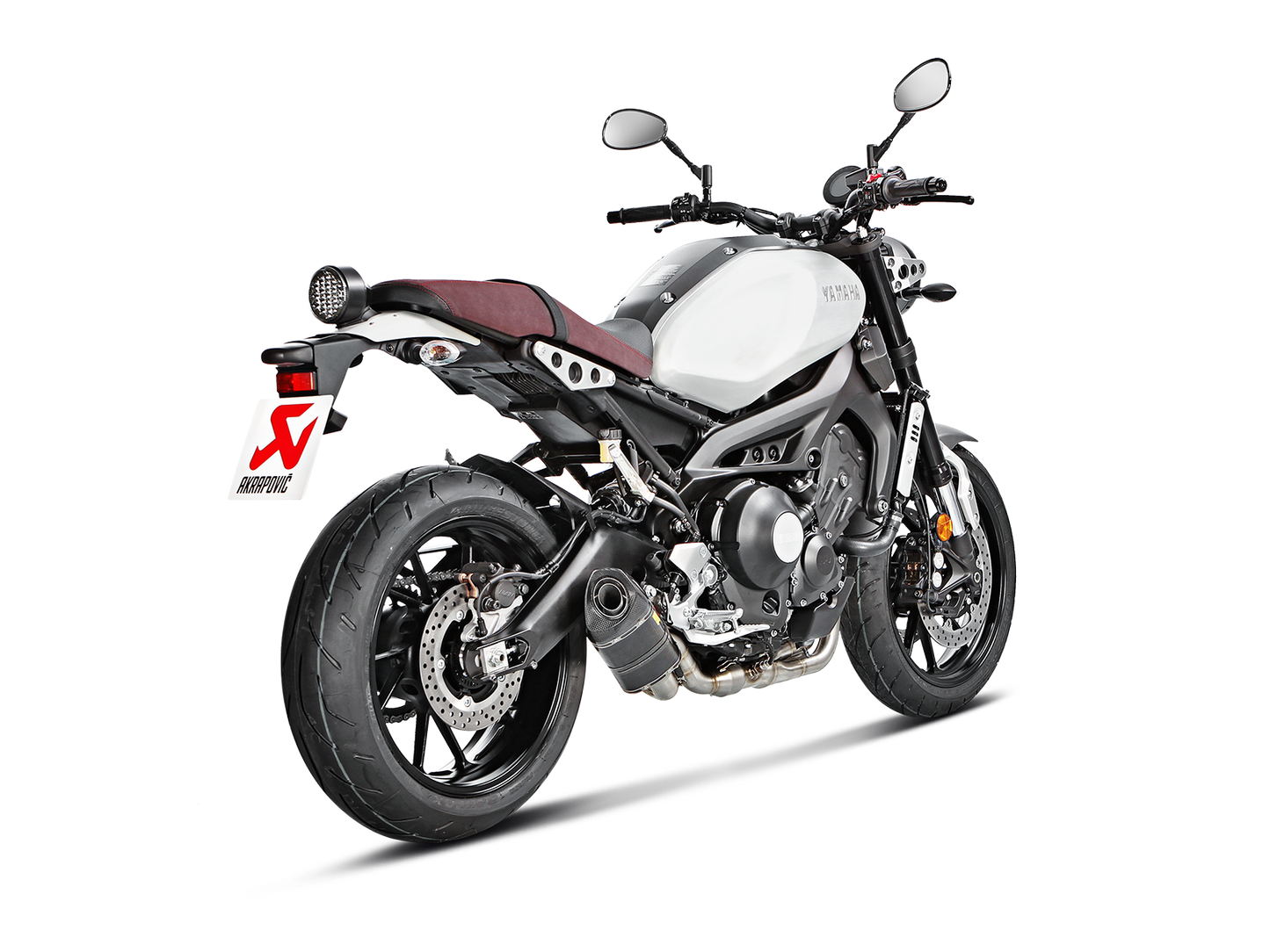 Akrapovič Uitlaat - Yamaha MT-09/FZ-09 2014-2016 | MT-09/FZ-09 2017-2020 | XSR 900 / GP 2016-2021 - Racing Line (Carbon) - Motor Accessoires