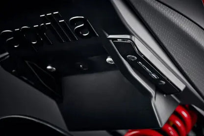 Afdekplaatjes duo voetsteunen Evotech Performance Aprilia Tuono 660 '21-