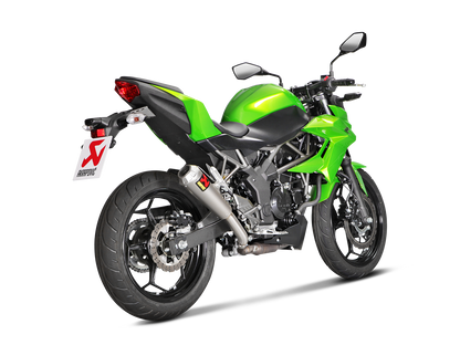 Akrapovič Uitlaat - Kawasaki Ninja 125 / Z125 (11kW) 2019-2024 | Ninja 250SL 2015-2017 | Z250SL 2015-2017 - Slip-On Line (Titanium) - Motor Accessoires