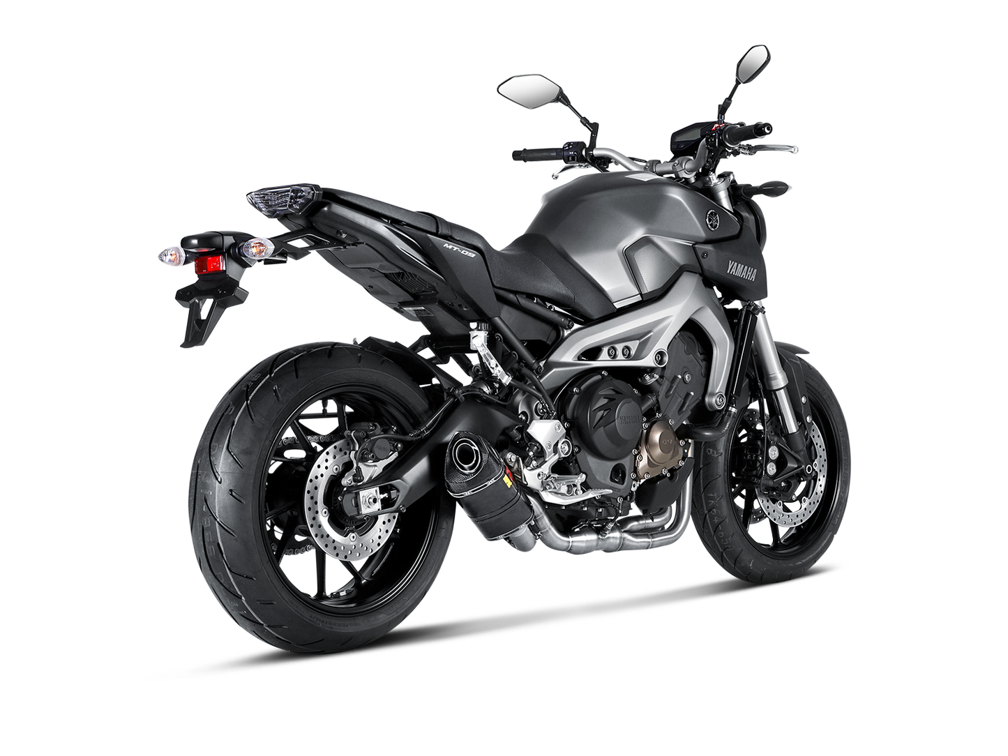Akrapovič Uitlaat - Yamaha MT-09/FZ-09 2014-2016 | MT-09/FZ-09 2017-2020 | XSR 900 / GP 2016-2021 - Racing Line (Carbon) - Motor Accessoires