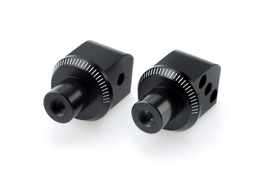 Voetsteunadapters achterzijde van Puig voor diverse Kawasaki modellen