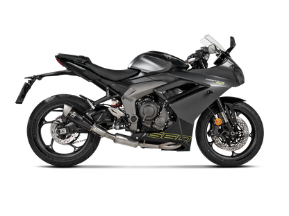 Akrapovič Uitlaat - Triumph Daytona 660 2024-2026 | Tiger Sport 660 2024-2026 | Trident 660 2021-2026 - Racing Line (Titanium) - Motor Accessoires