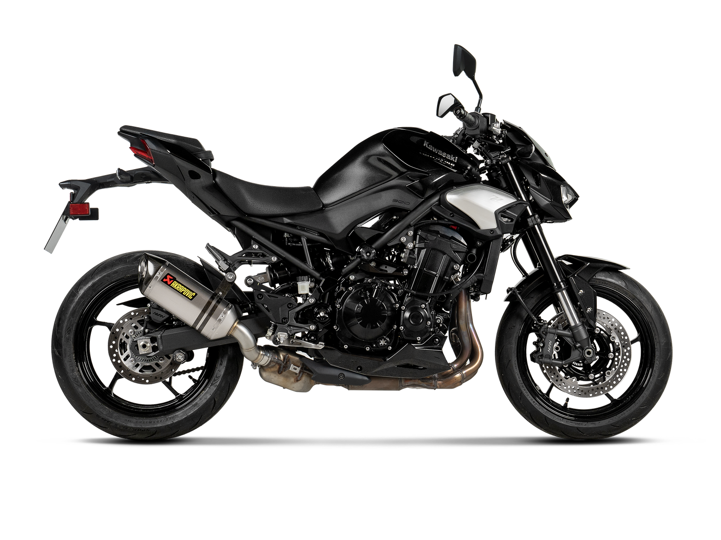 Akrapovič Uitlaat - Kawasaki Z900 2025-2026 - Slip-On Line (Titanium) - Motor Accessoires