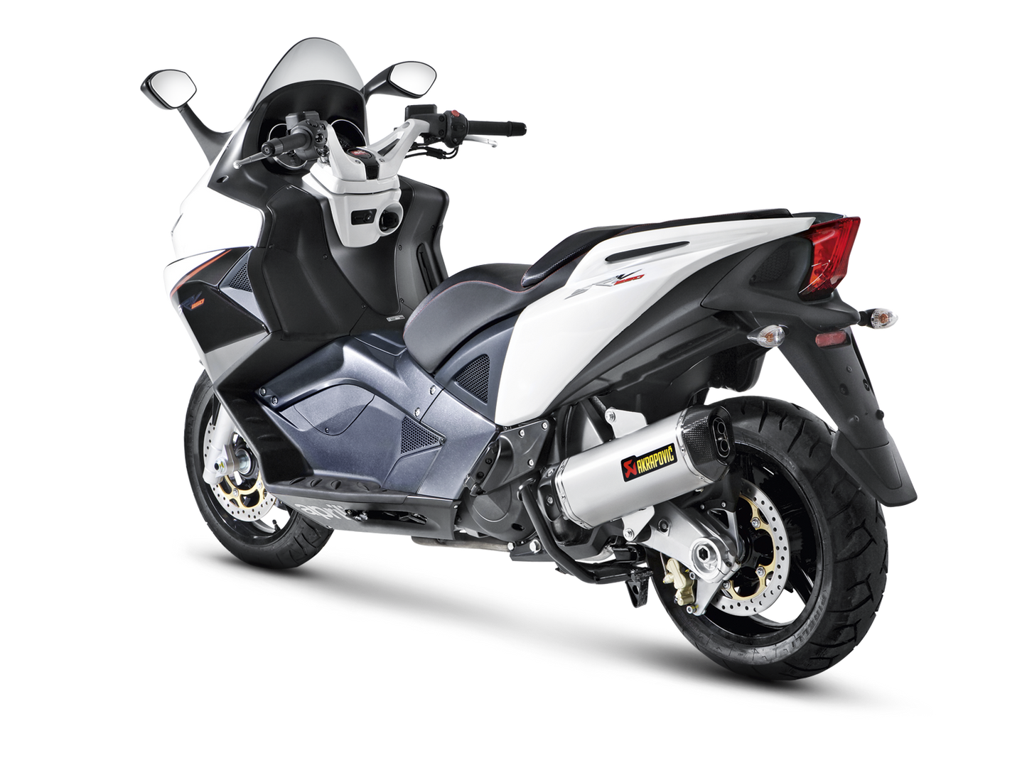 Akrapovič Uitlaat - Aprilia SRV 850 2012-2016 | Gilera GP 800 2008-2015 - Slip-On Line (SS) - Motor Accessoires