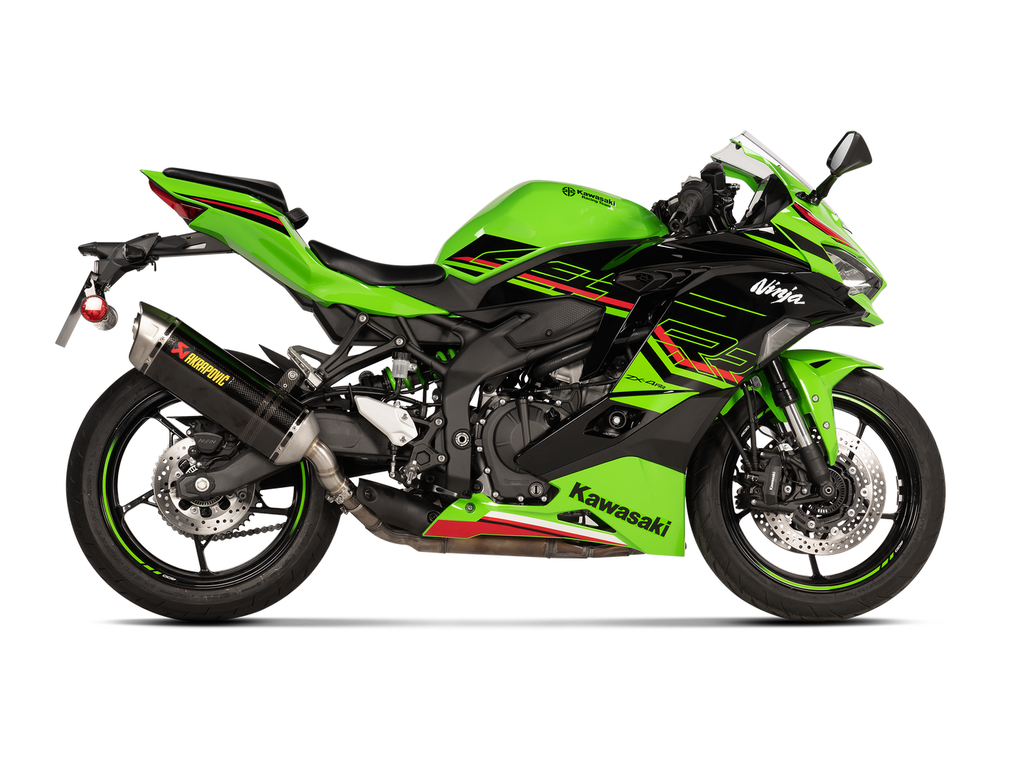 Akrapovič Uitlaat - Kawasaki Ninja ZX-4R 2023-2026 - Slip-On Line (Carbon) - Motor Accessoires
