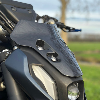 Kort Windscherm - Motor Accessoires - Yamaha MT-07 - 2021 t/m 2024 - Carbon/Glans Zwart