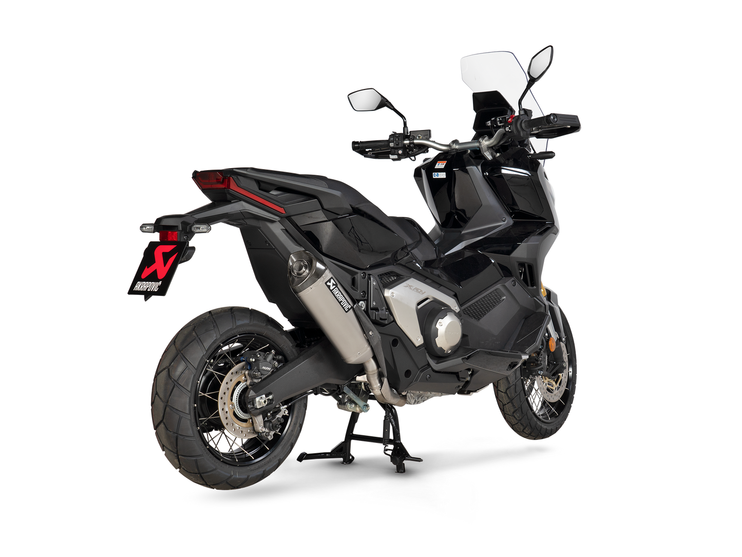 Akrapovič Uitlaat - Honda NSS750 Forza 2021-2024 | X-ADV 750 2017-2024 - Slip-On Line (Titanium) - Motor Accessoires