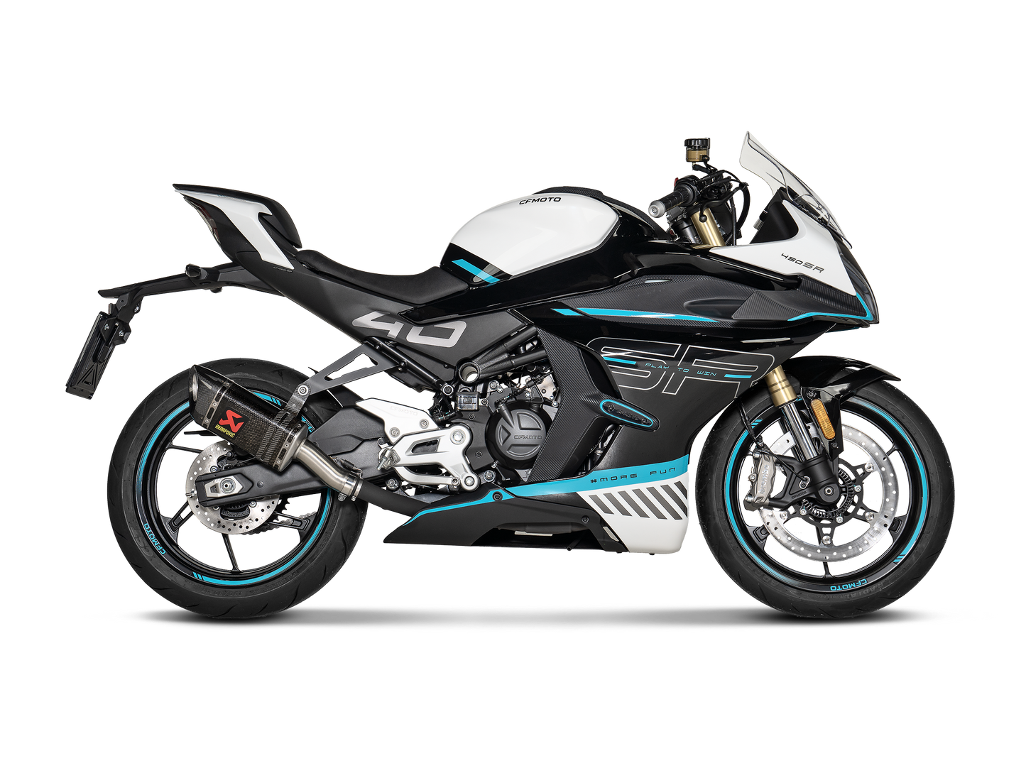Akrapovič Uitlaat - CFMOTO 450SR / 450NK 2024-2026 - Slip-On Line (Carbon)