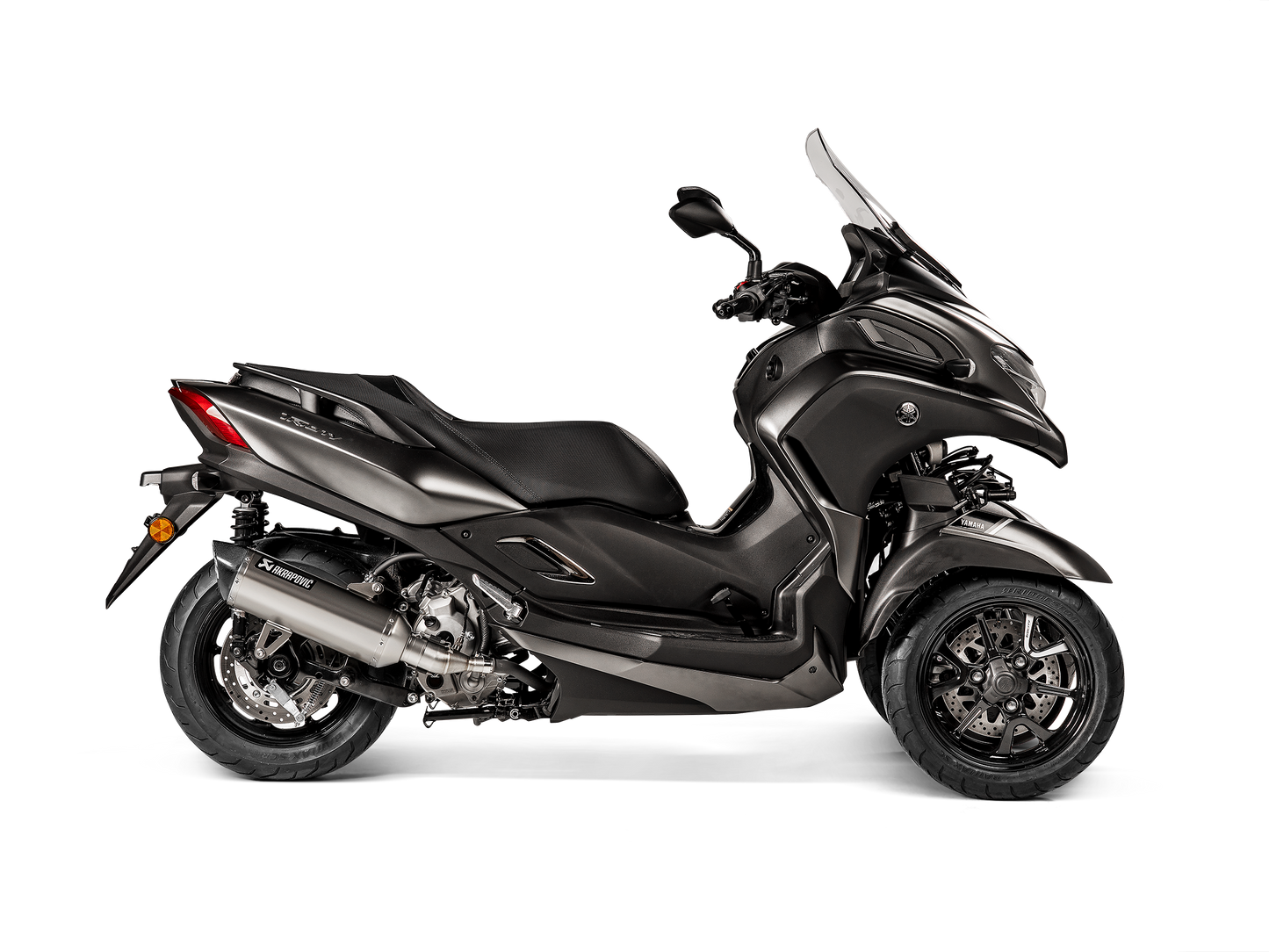 Akrapovič Uitlaat - Yamaha Tricity 300 2020-2020 - Slip-On Line (SS) - Motor Accessoires
