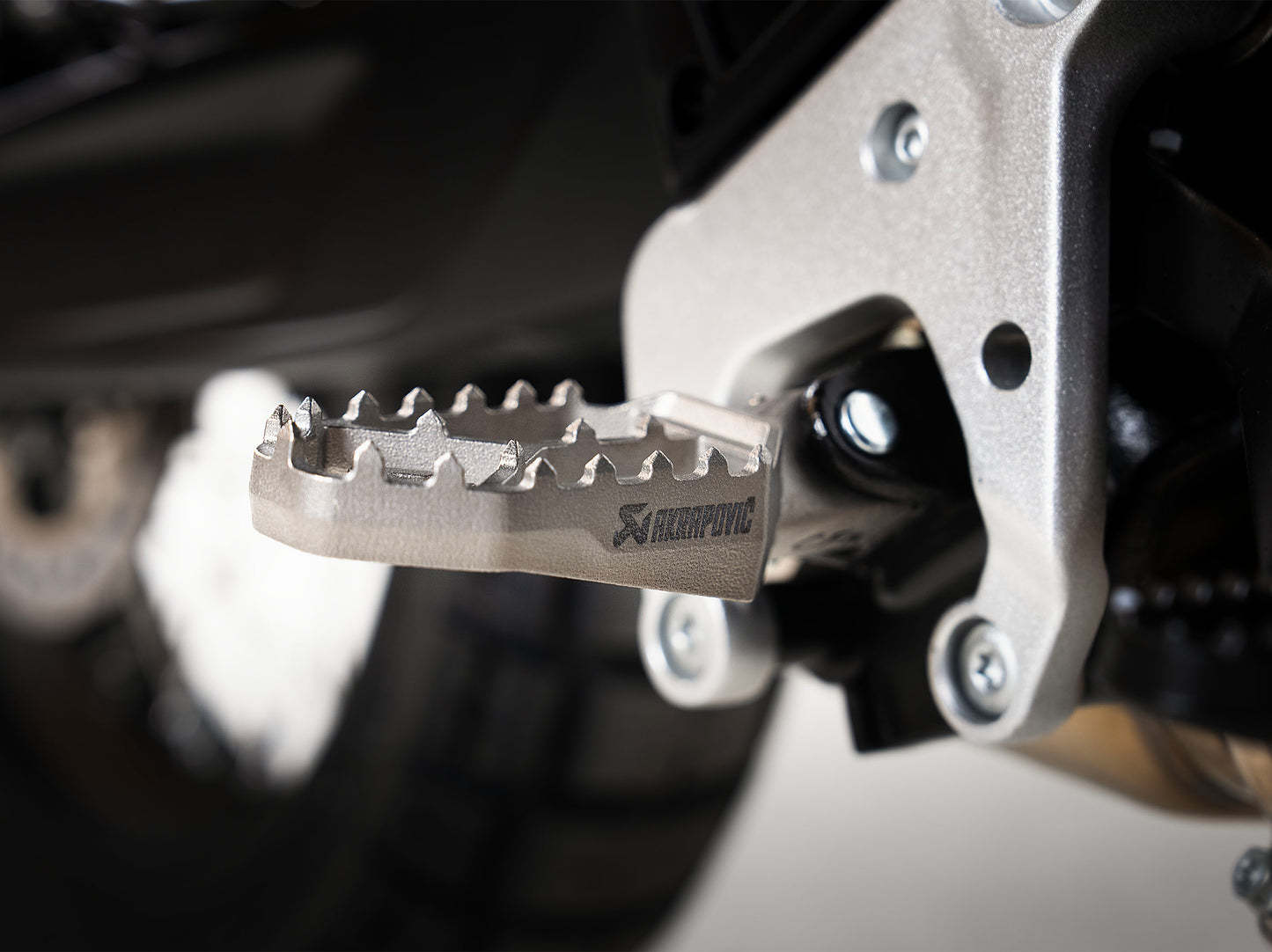 Akrapovič Voetsteunen - CFMOTO 1000MT-X 2026 en meer