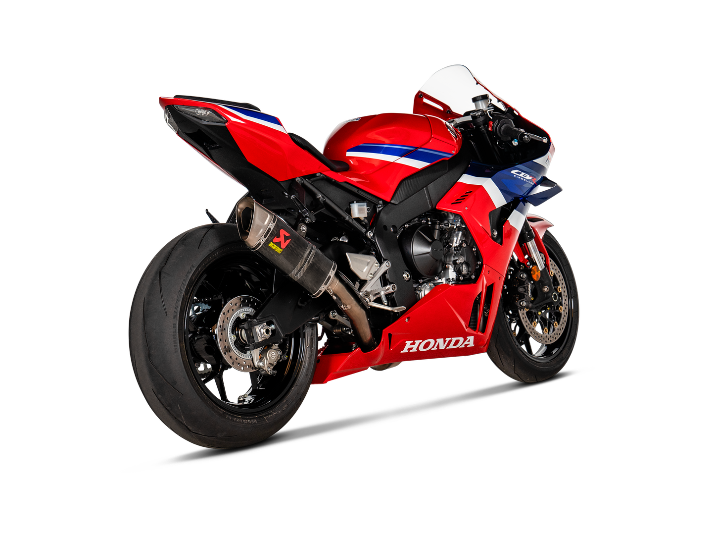 Akrapovič Uitlaat - Honda CBR1000RR-R Fireblade / SP 2024-2026 - Slip-On Line (Carbon) - Motor Accessoires
