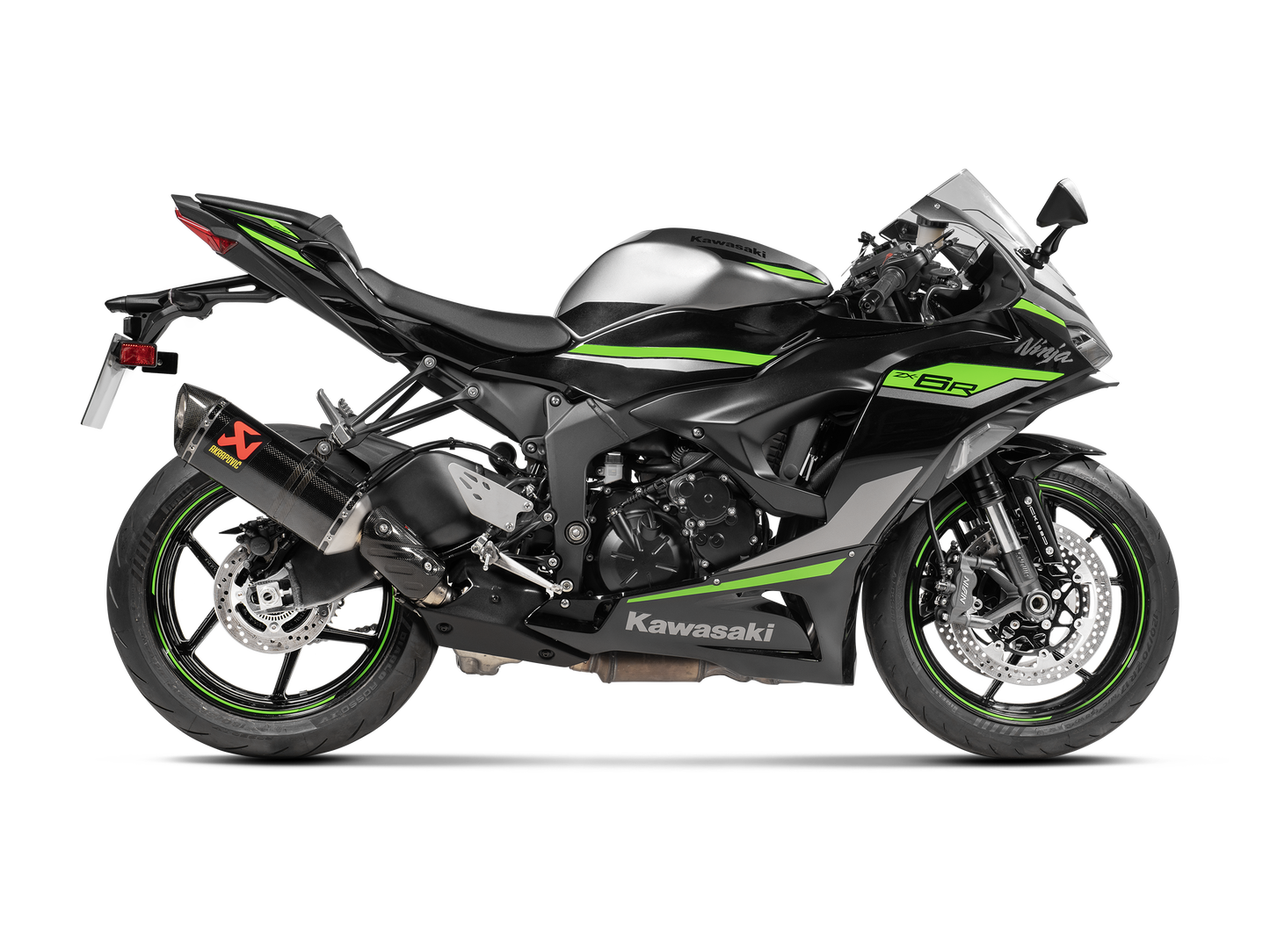 Akrapovič Uitlaat - Kawasaki Ninja ZX-6R 2009-2026 - Slip-On Line (Carbon) - Motor Accessoires