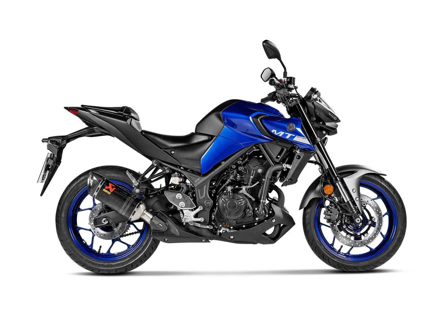 Akrapovič Uitlaat - Yamaha MT-03 2016-2019 | MT-03 2020-2021 | R3 2015-2018 | R3 2019-2021 | YZF-R25 2014-2021 - Slip-On Line (Carbon) - Motor Accessoires